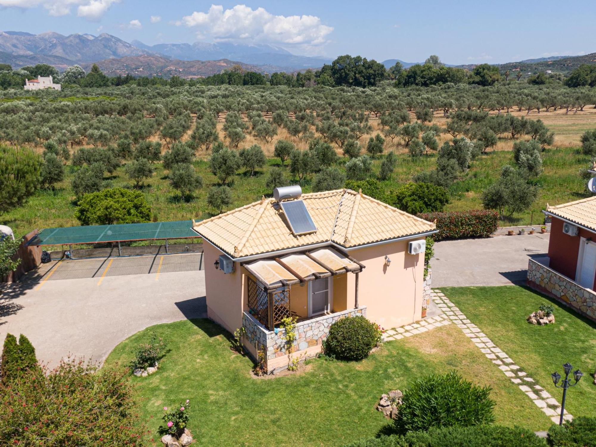 Spedion Villa - Near To Sea Villas With Heated Swimming Pool Gythio Buitenkant foto